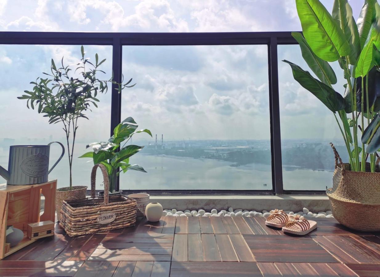Yussy 2 Bedroom Sea View Condo At R&F Princess Cove Johor Bahru Luaran gambar