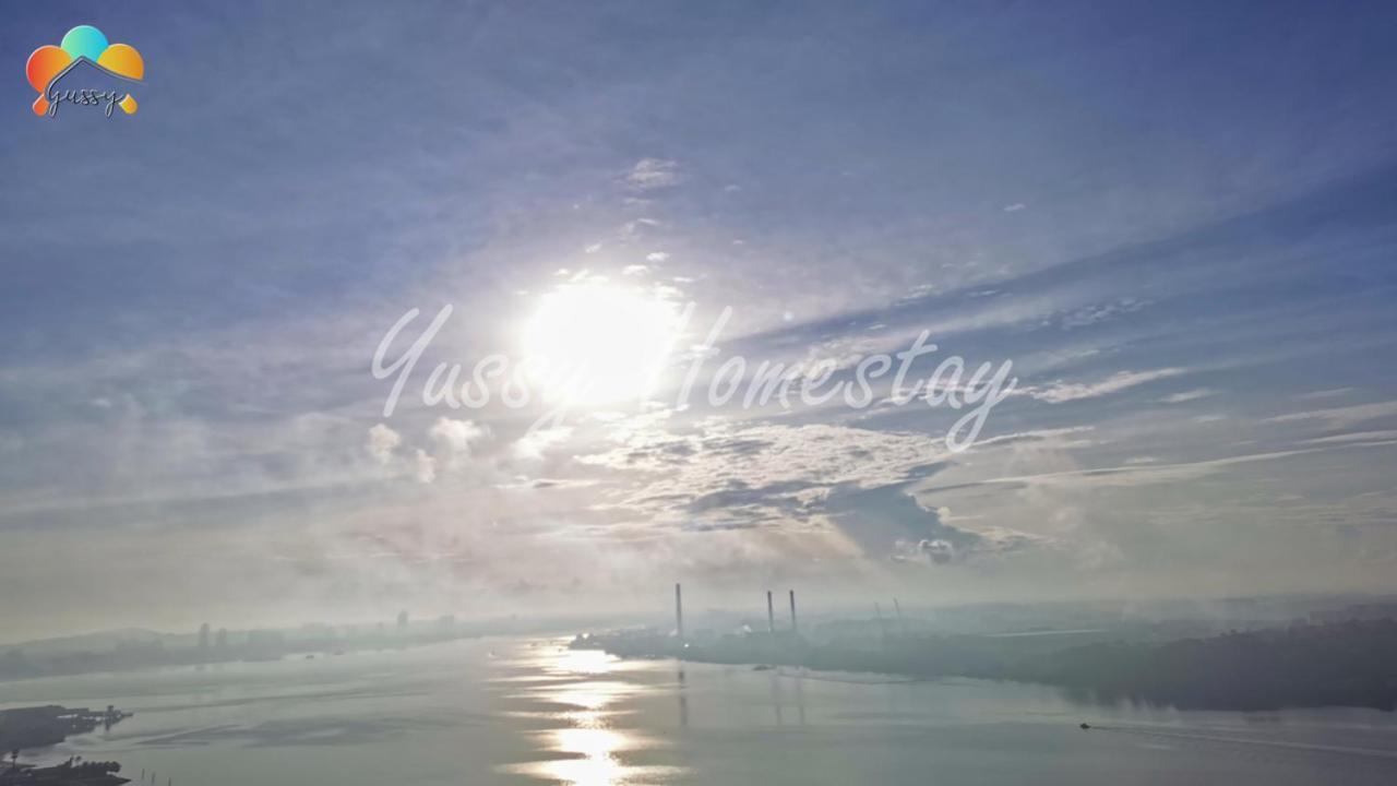Yussy 2 Bedroom Sea View Condo At R&F Princess Cove Johor Bahru Luaran gambar