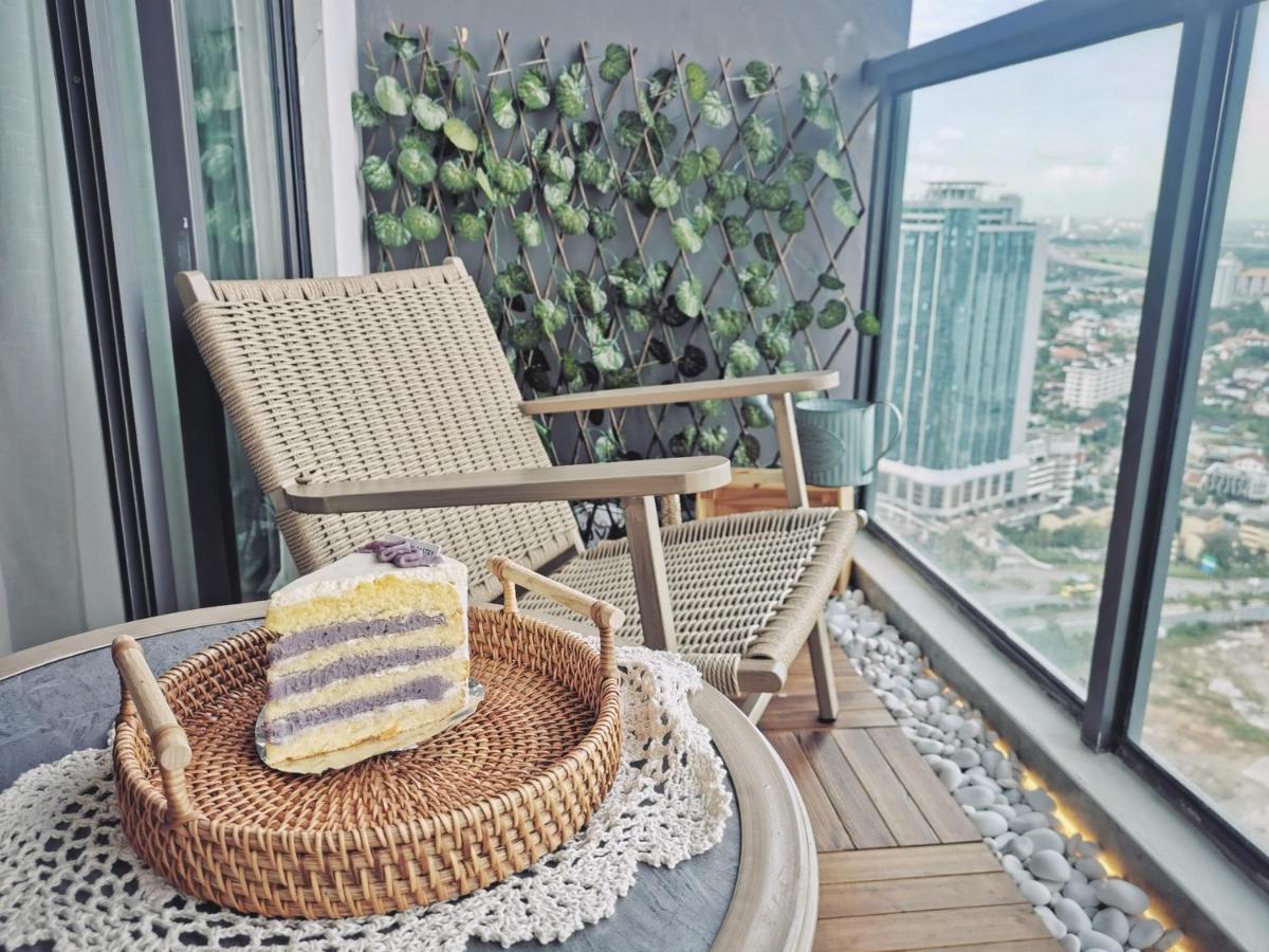 Yussy 2 Bedroom Sea View Condo At R&F Princess Cove Johor Bahru Luaran gambar