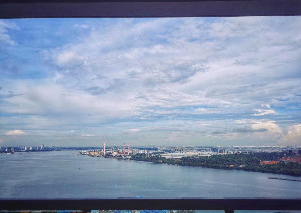 Yussy 2 Bedroom Sea View Condo At R&F Princess Cove Johor Bahru Luaran gambar