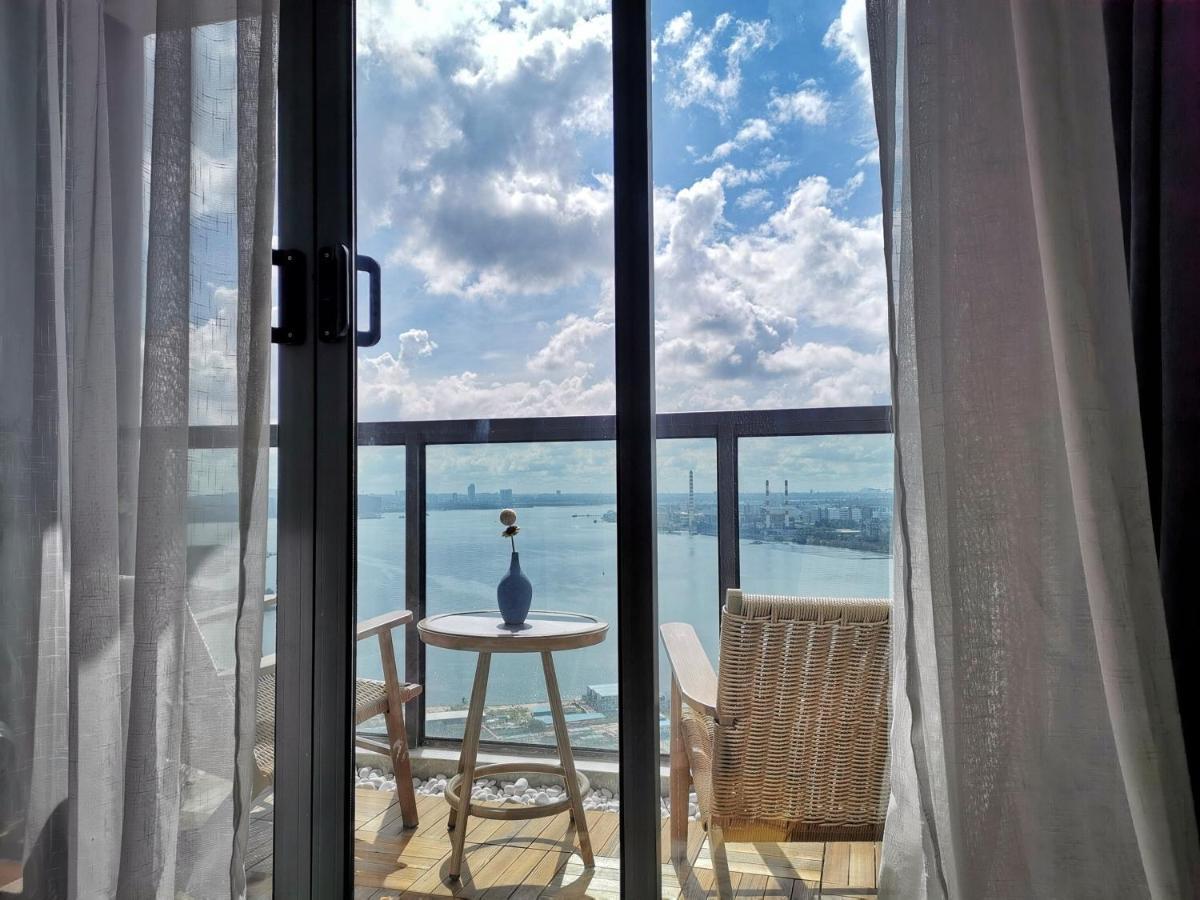 Yussy 2 Bedroom Sea View Condo At R&F Princess Cove Johor Bahru Luaran gambar