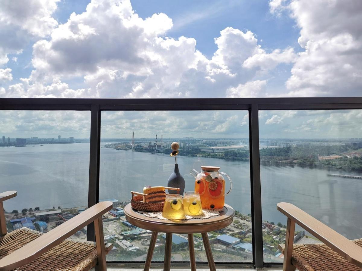 Yussy 2 Bedroom Sea View Condo At R&F Princess Cove Johor Bahru Luaran gambar