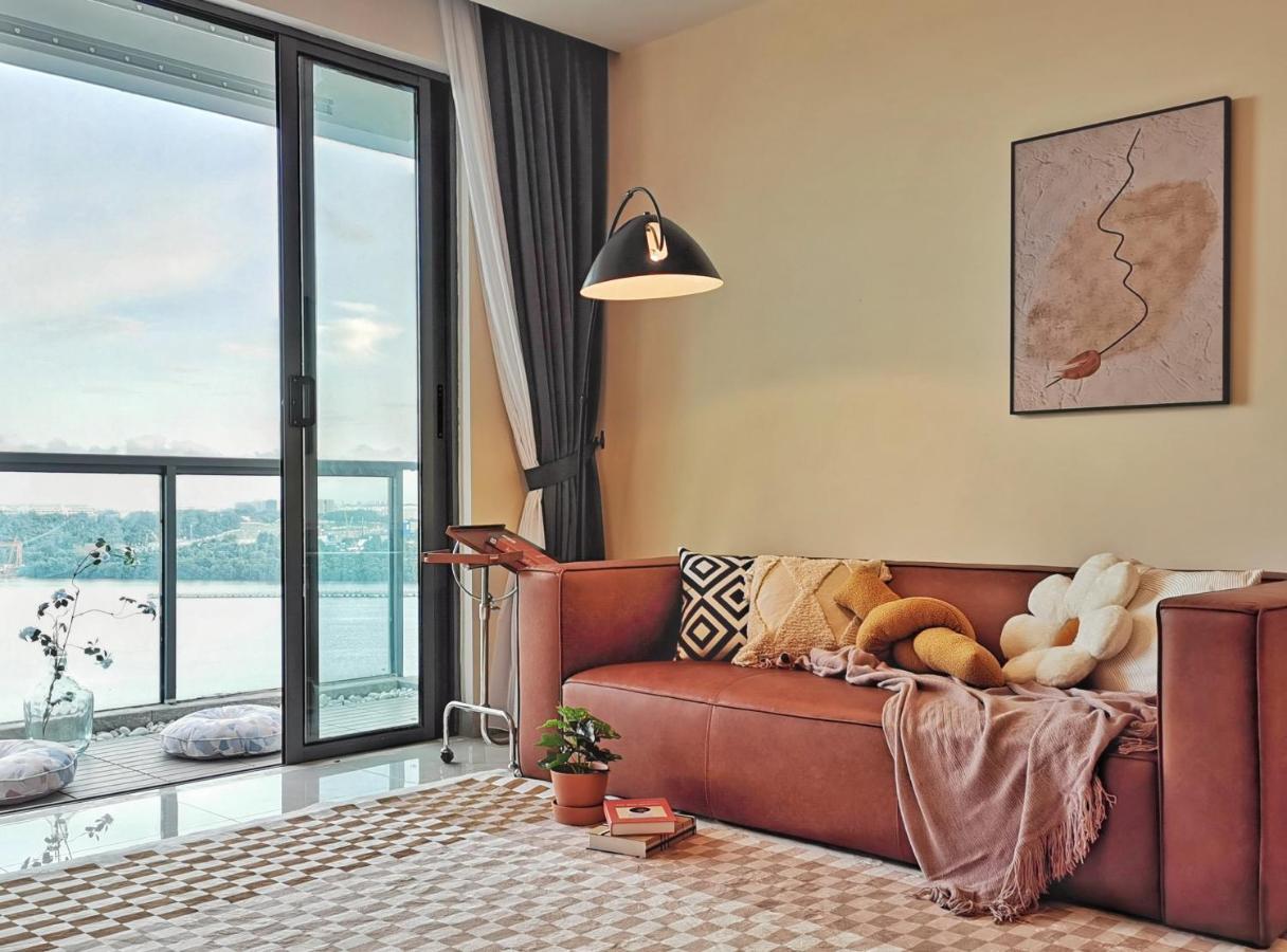 Yussy 2 Bedroom Sea View Condo At R&F Princess Cove Johor Bahru Luaran gambar